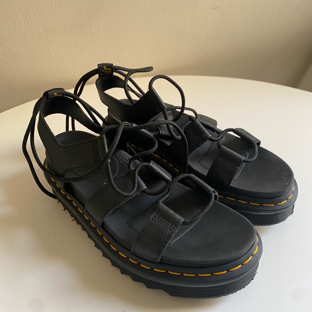 Dr Marten’s Women's Nartilla Platform Gladiator Sandal size 7